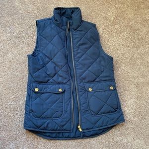 NWOT Francesca’s Navy Quilter Puffer Vest